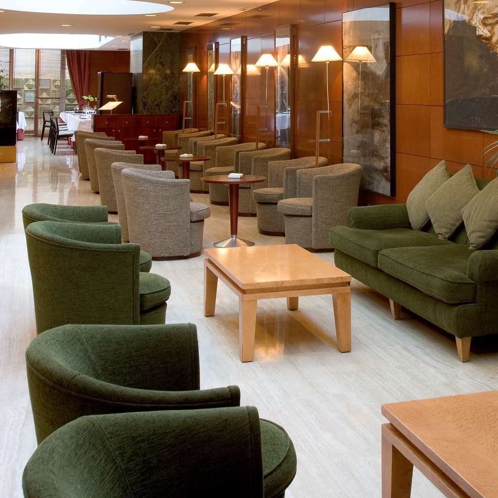 Nh Paseo De La Habana Hotel Мадрид Екстериор снимка